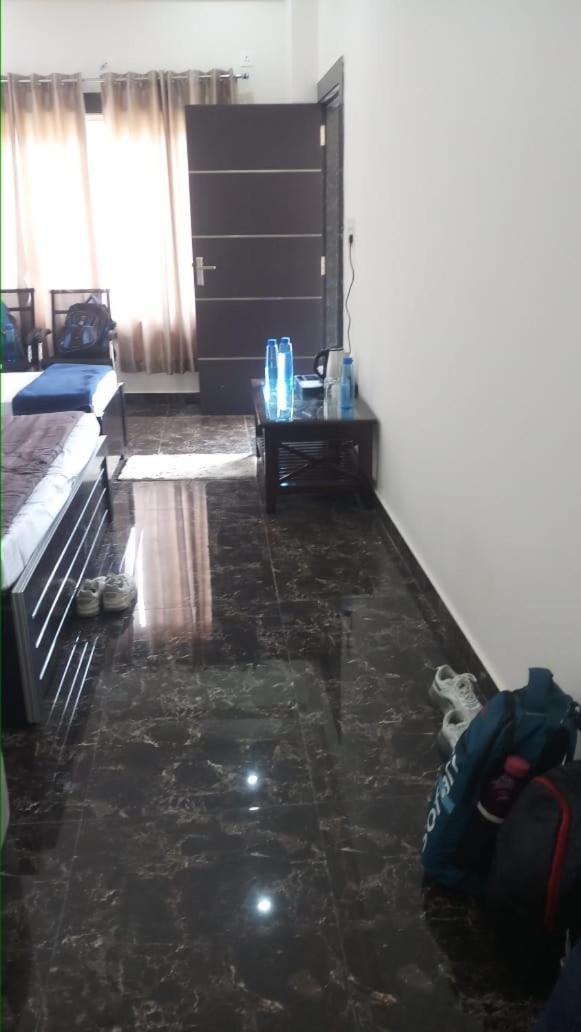 Jhankar Banquet And Lawn فاراناسي المظهر الخارجي الصورة