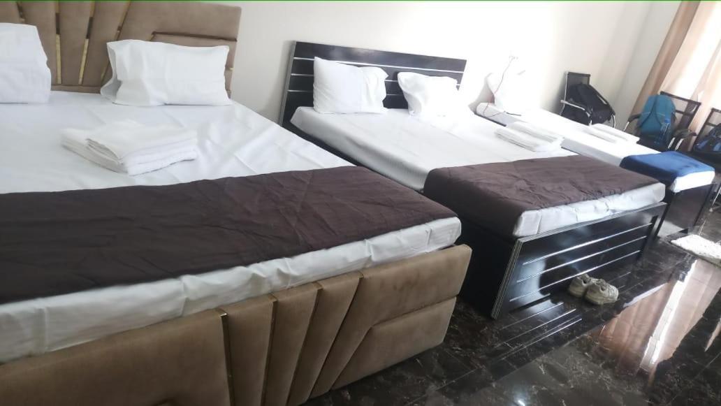 Jhankar Banquet And Lawn فاراناسي المظهر الخارجي الصورة