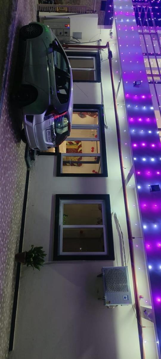 Jhankar Banquet And Lawn فاراناسي المظهر الخارجي الصورة